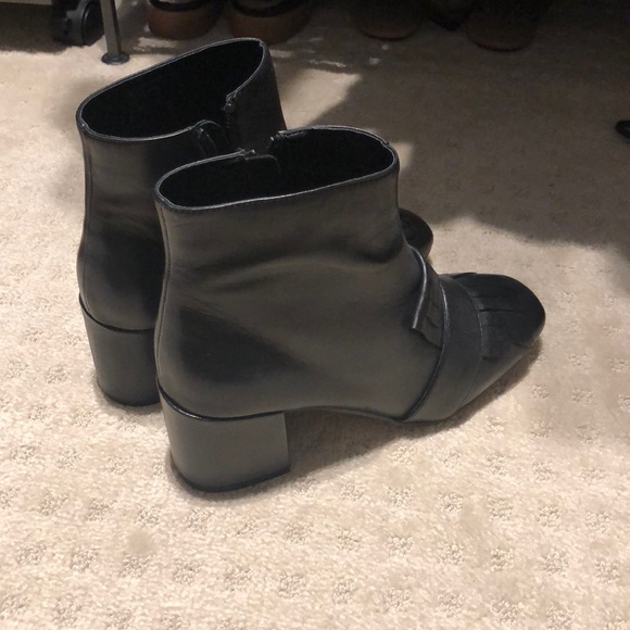 BMWT Steve Madden Kiltie Leather Booties - Picture 3 of 3